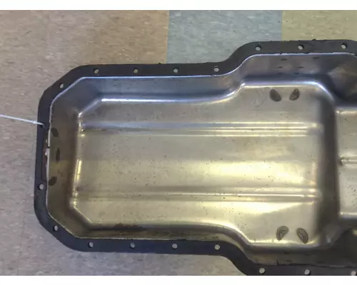 Mack E7 Engine Oil Pan