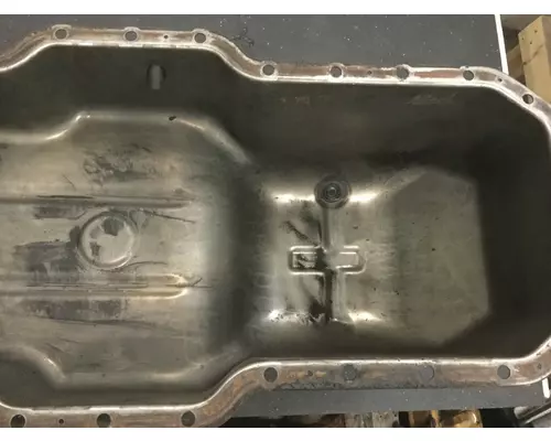 Mack E7 Engine Oil Pan