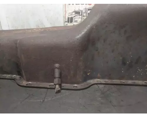 Mack E7 Oil Pan