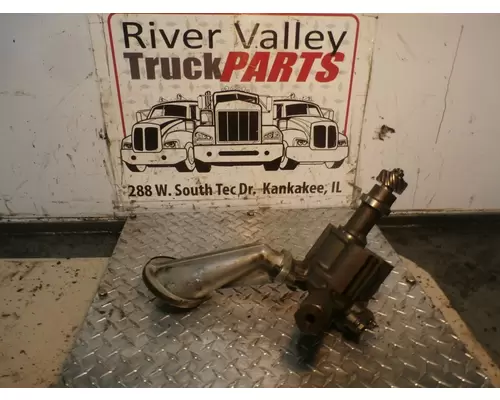 Mack E7 Oil Pump