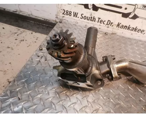 Mack E7 Oil Pump