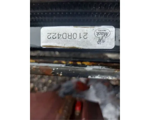 Mack E7 Radiator