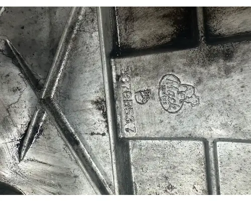 Mack E7 Valve Cover