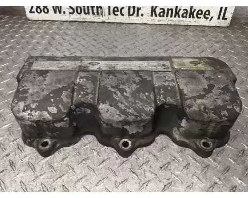 Mack E7 Valve Cover