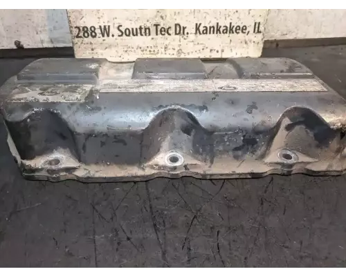 Mack E7 Valve Cover