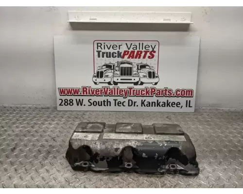 Mack E7 Valve Cover