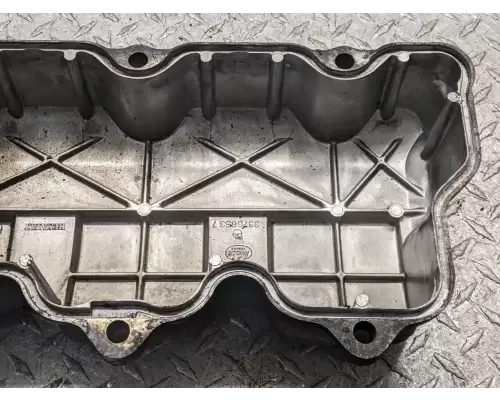 Mack E7 Valve Cover