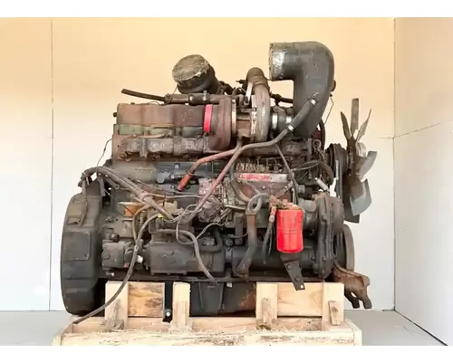 Mack EM6 Engine Assembly