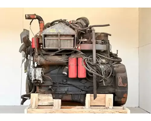Mack EM6 Engine Assembly