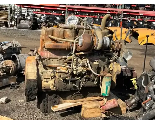 Mack EM6 Engine Assembly