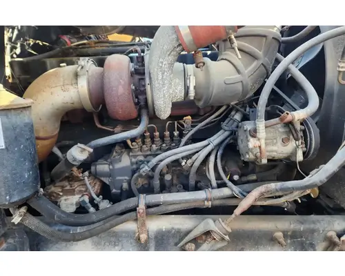 Mack EM7-300 Engine Assembly