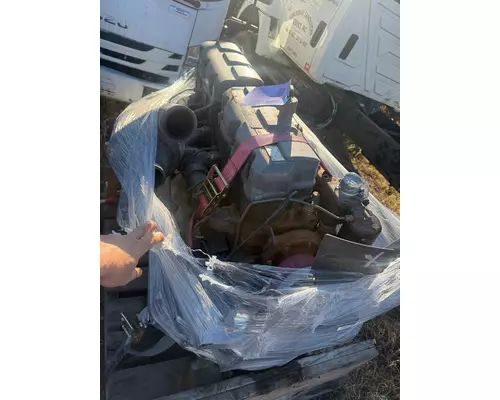 Mack EM7 Engine Assembly