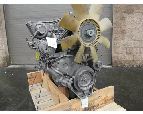 Mack EM7 Engine Assembly