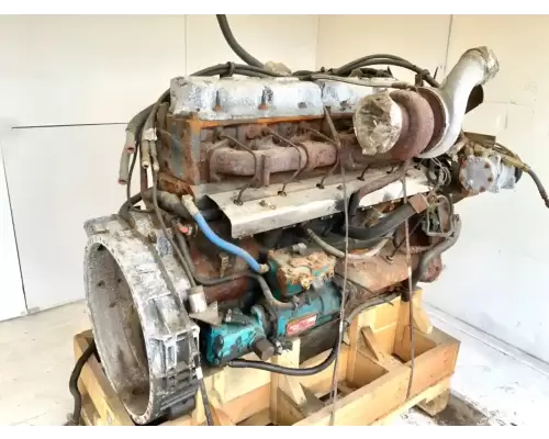 Mack EM7 Engine Assembly