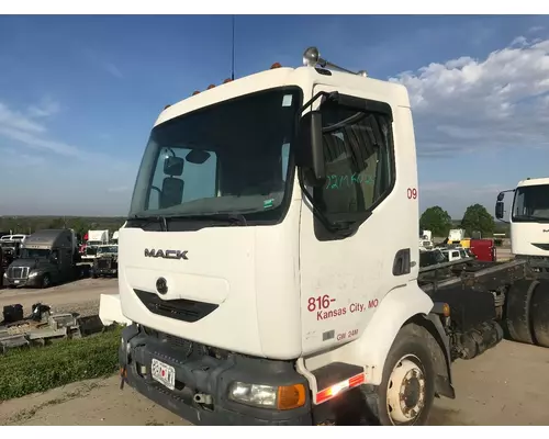 Cab Mack FREEDOM Vander Haags Inc Kc