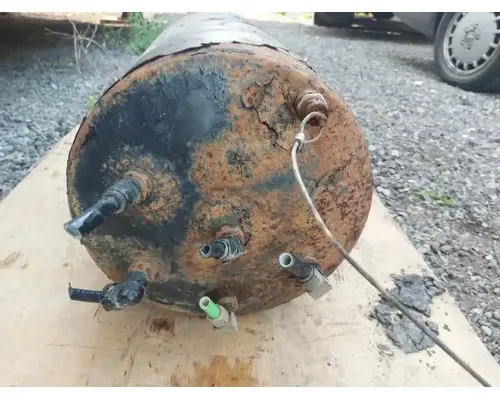 Mack GRANITE Air Tank