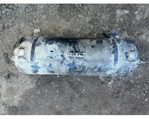 Mack GRANITE Air Tank