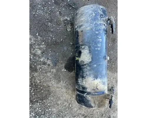 Mack GRANITE Air Tank