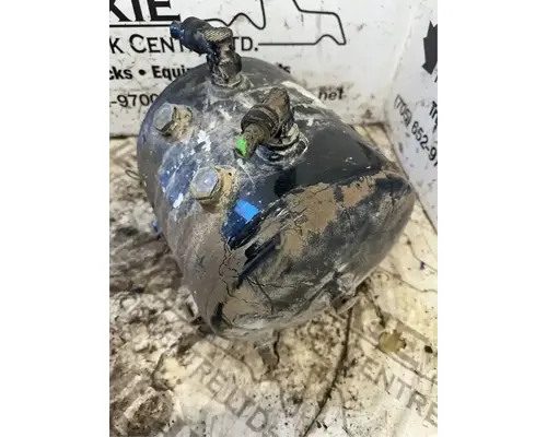Mack GRANITE Air Tank