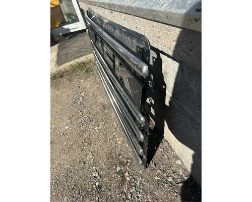 Mack GRANITE Grille
