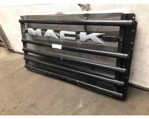 Mack GU500 Grille