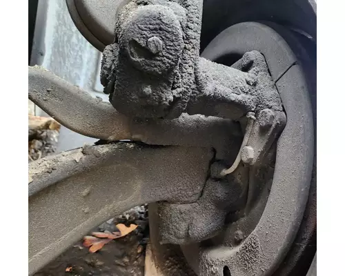 Mack GU533 Spindle  Knuckle, Front