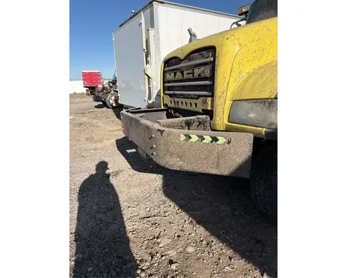 Mack GU713 Bumper Assembly, Front
