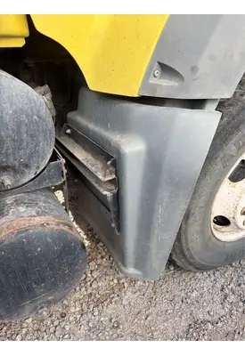Mack GU713 Fender Extension