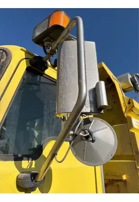 Mack GU713 Mirror (Side View)