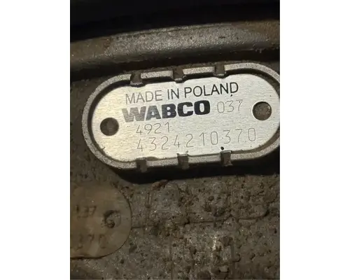 Mack GU813 Air Drier