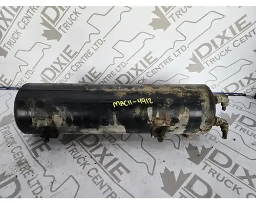 Mack GU813 Air Tank