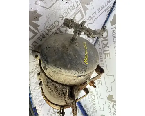 Mack GU813 Air Tank