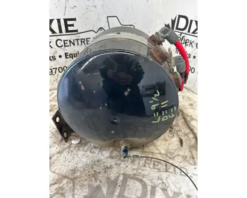 Mack GU813 Air Tank