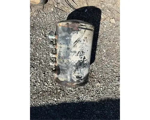 Mack GU813 Air Tank