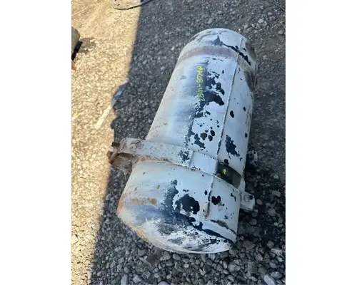 Mack GU813 Air Tank