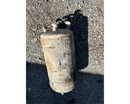 Mack GU813 Air Tank
