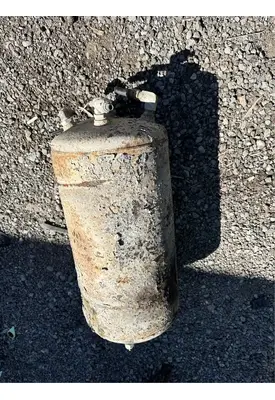 Mack GU813 Air Tank