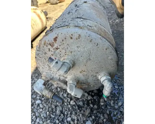 Mack GU813 Air Tank
