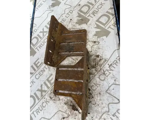 Mack GU813 Brackets, Misc.