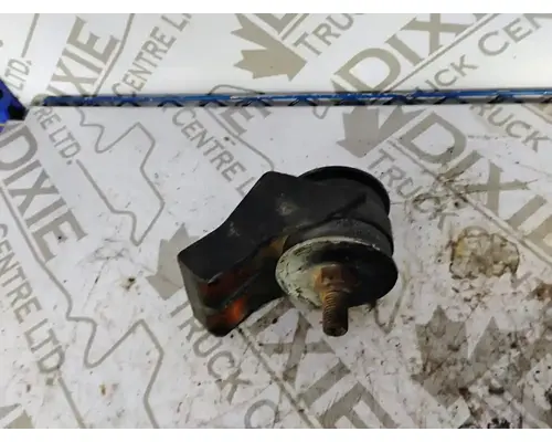 Mack GU813 Brackets, Misc.