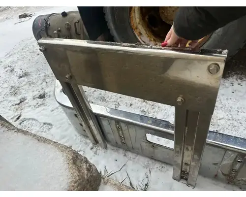 Mack GU813 Bumper Assembly, Front
