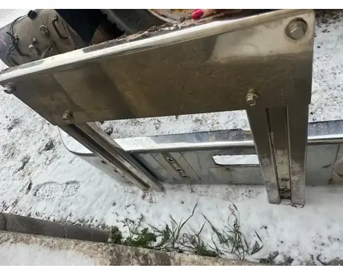 Mack GU813 Bumper Assembly, Front