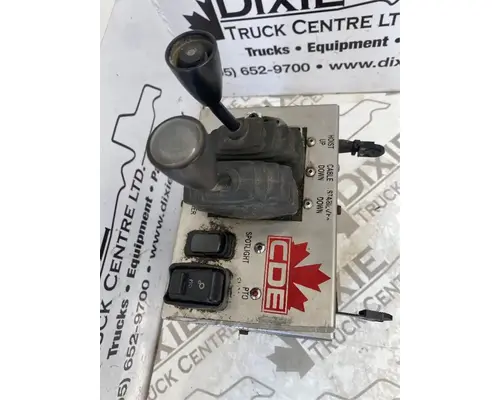 Mack GU813 Equipment (Mounted)