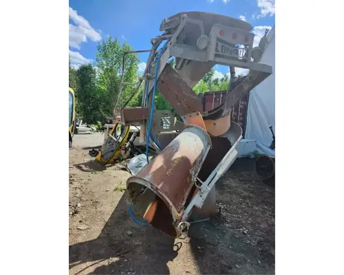 Mack GU813 Equipment (Mounted)