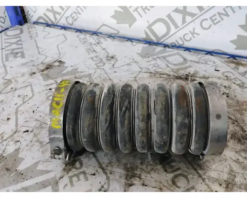 Mack GU813 Exhaust Pipe