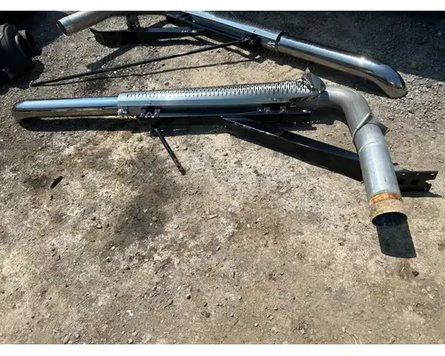 Mack GU813 Exhaust Pipe