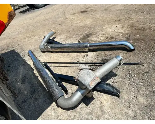 Mack GU813 Exhaust Pipe