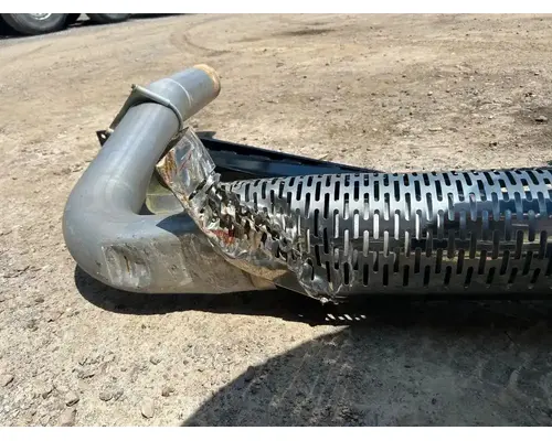 Mack GU813 Exhaust Pipe
