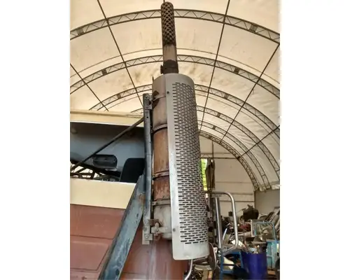Mack GU813 Exhaust Pipe