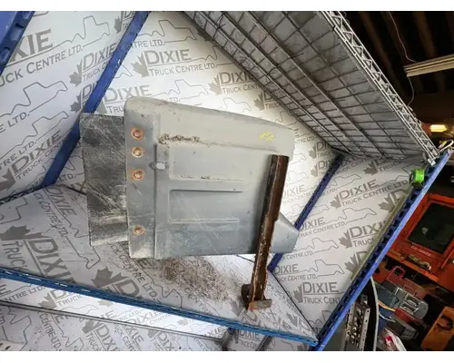 Mack GU813 Fender Extension